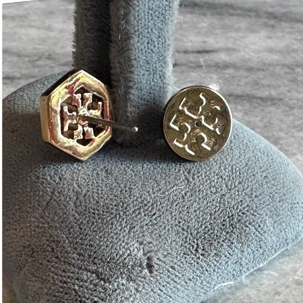 Tory Burch - Gold Hex-Logo Stud Earrings, NWT - Picture 6 of 8